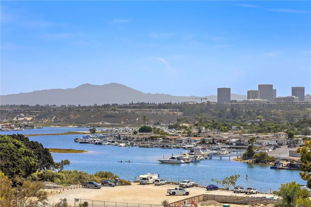 108 Kings Place Newport Beach, CA 92663