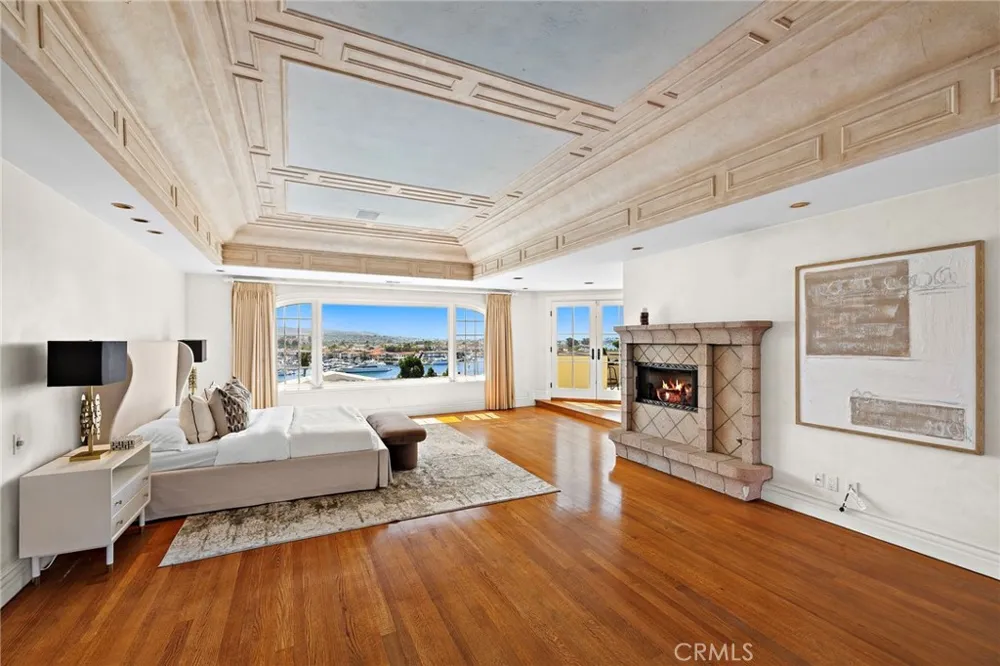 108 Kings Place Newport Beach, CA 92663
