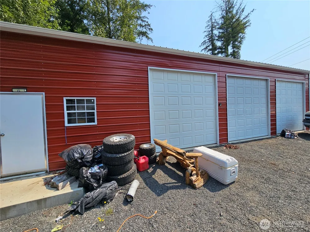 283 Middle Fork Road Chehalis, WA 98532