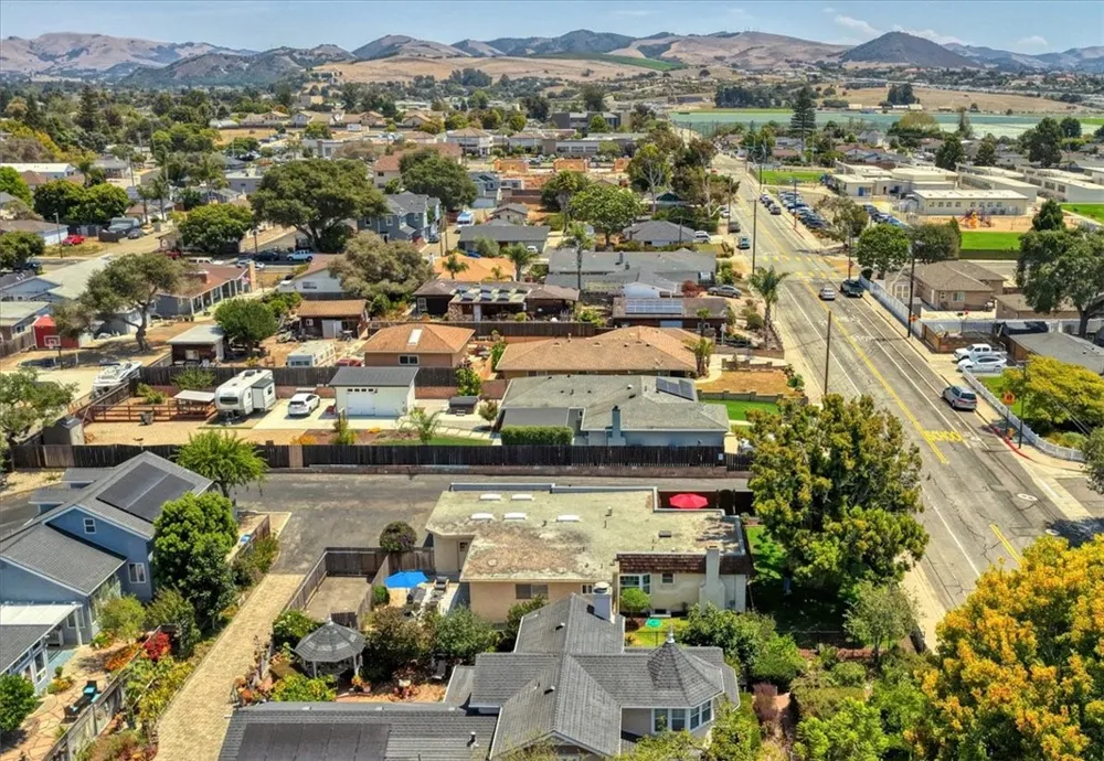 1038 Fair Oaks Avenue Arroyo Grande, CA 93420