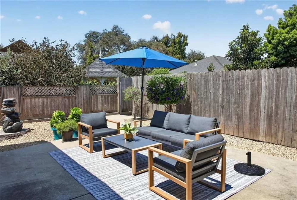 1038 Fair Oaks Avenue Arroyo Grande, CA 93420