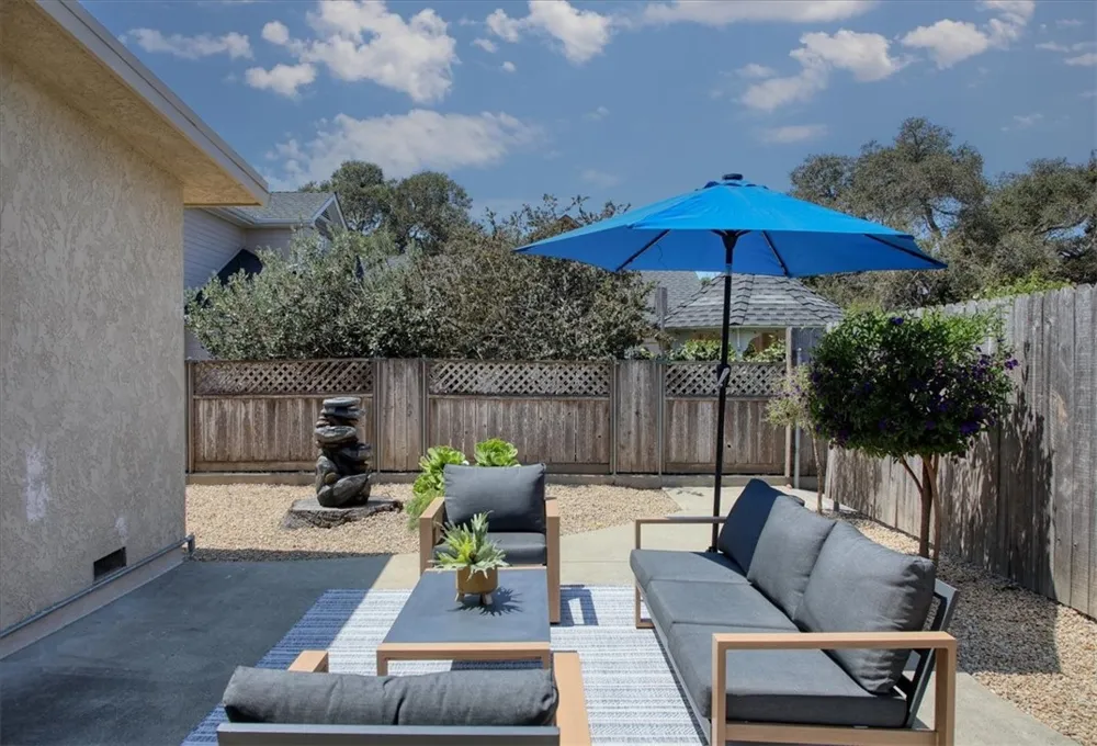 1038 Fair Oaks Avenue Arroyo Grande, CA 93420