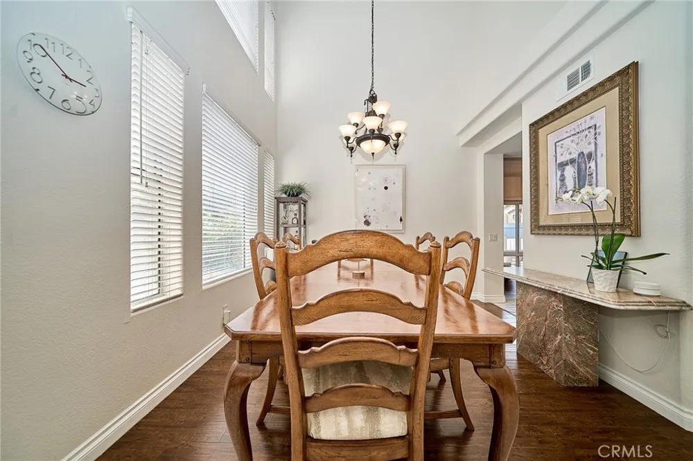1048 Explanada Street #101 Corona, CA 92879