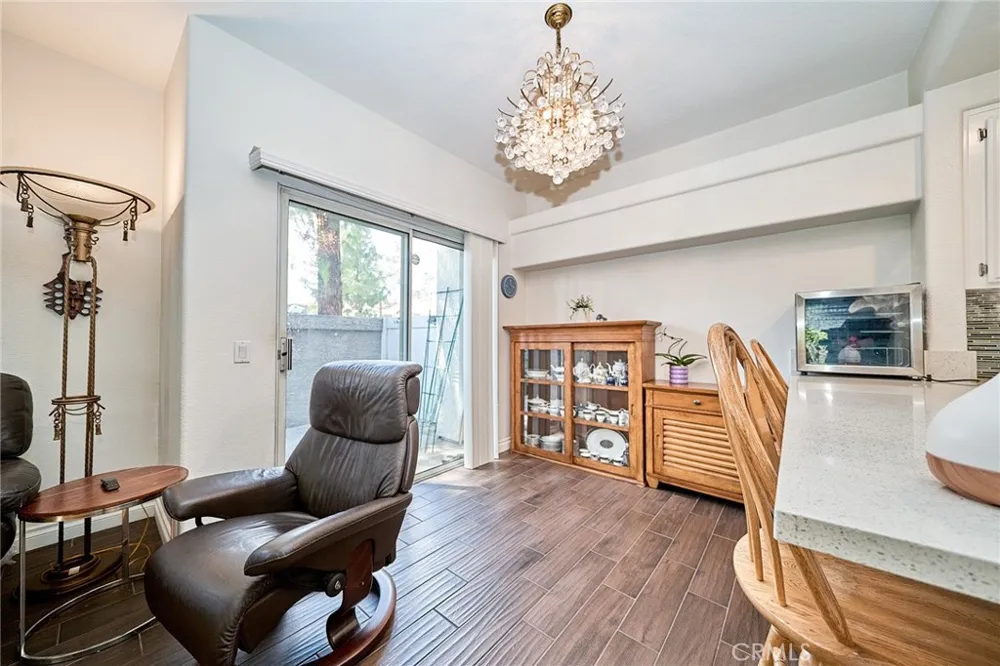 1048 Explanada Street #101 Corona, CA 92879