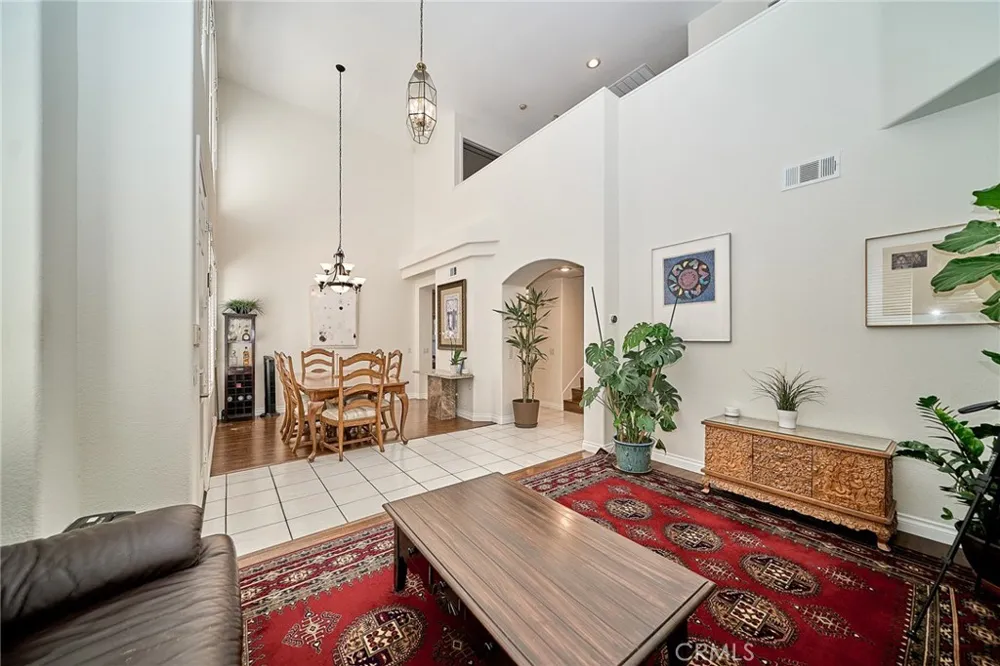 1048 Explanada Street #101 Corona, CA 92879