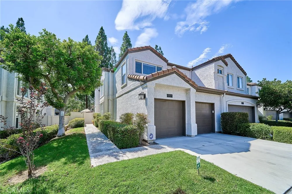 1048 Explanada Street #101 Corona, CA 92879