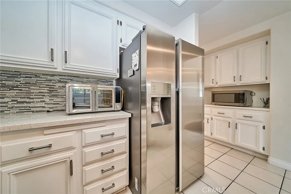 1048 Explanada Street #101 Corona, CA 92879