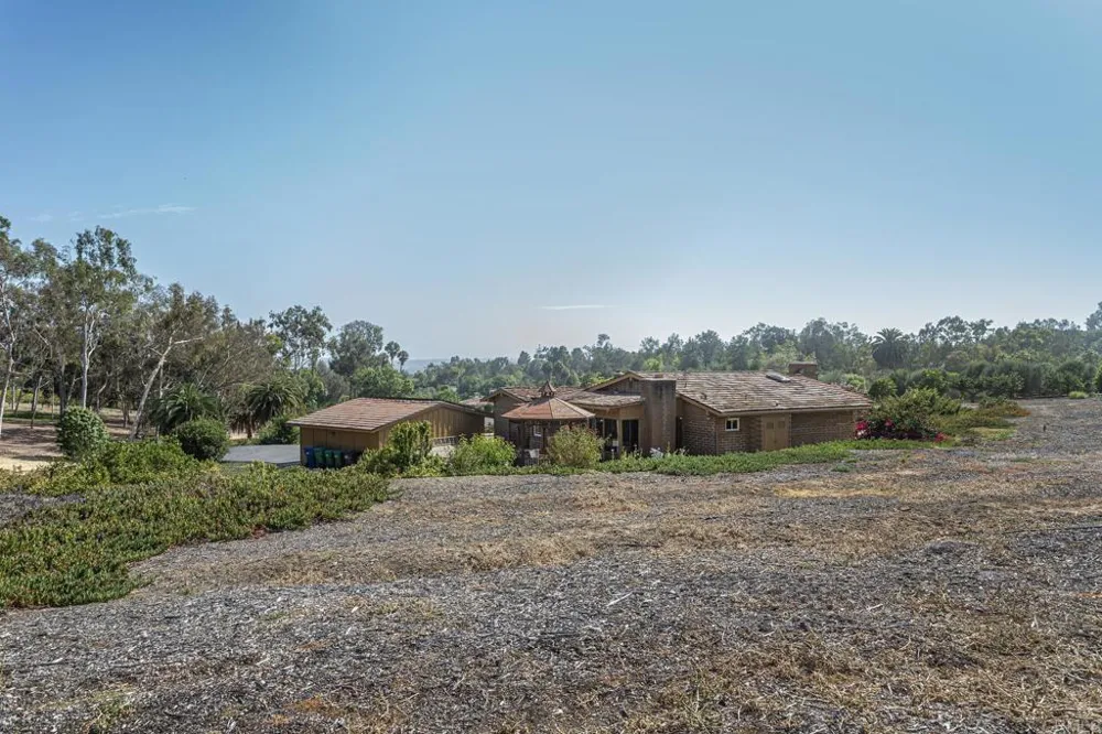 6678 Las Colinas Rancho Santa Fe, CA 92067
