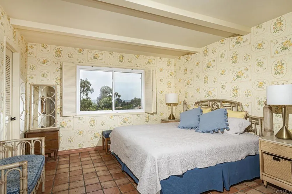 6678 Las Colinas Rancho Santa Fe, CA 92067