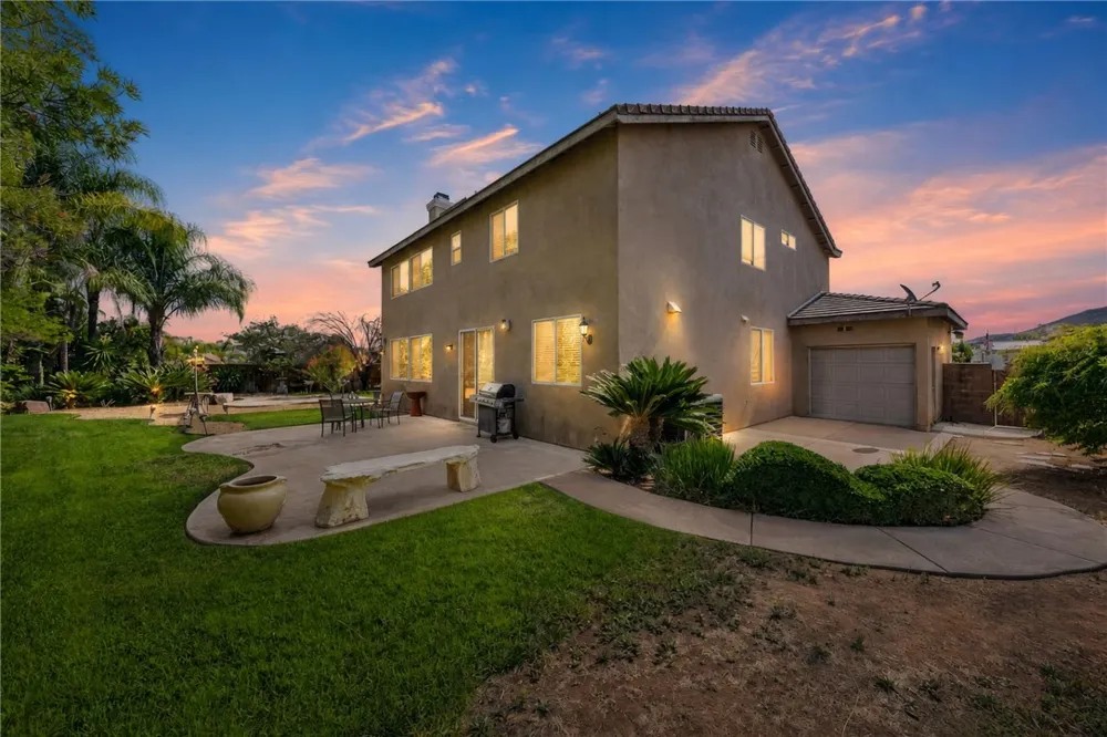 31317 Corderro Ln Menifee, CA 92584