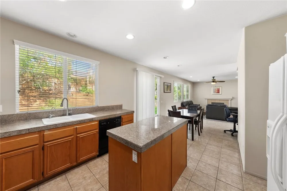 31317 Corderro Ln Menifee, CA 92584
