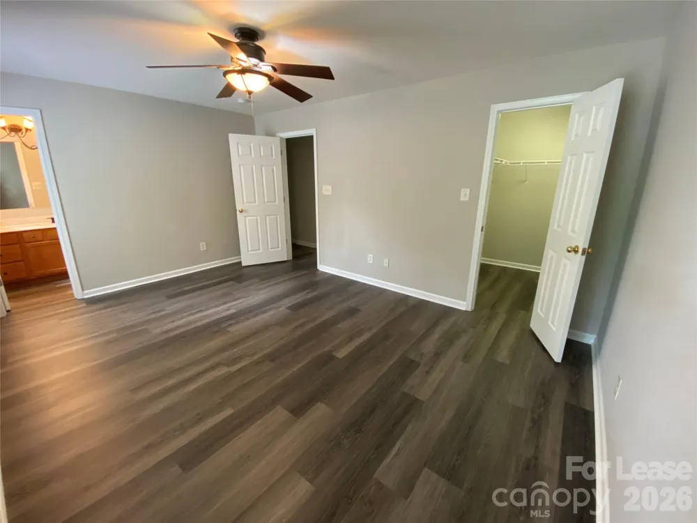 10310 Mcgoogan Lane Charlotte, NC 28277