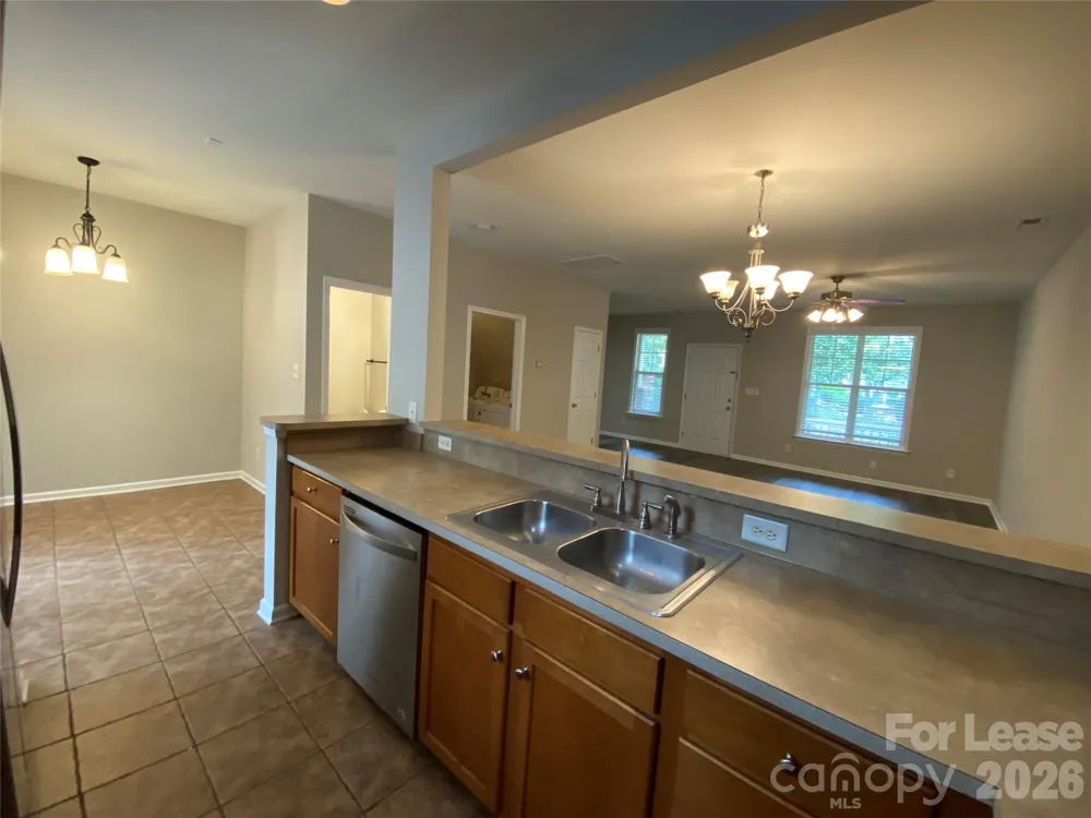 10310 Mcgoogan Lane Charlotte, NC 28277
