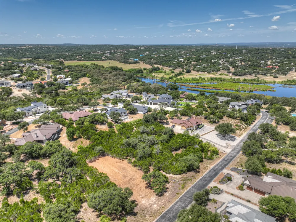 1867 Bella Vista Canyon Lake, TX 78133