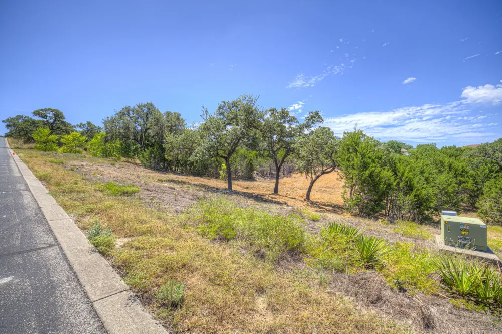 1867 Bella Vista Canyon Lake, TX 78133