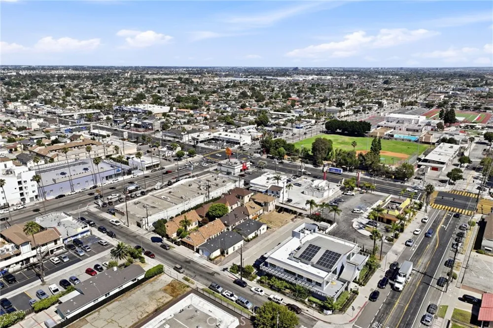 127 E Street Wilmington, CA 90744