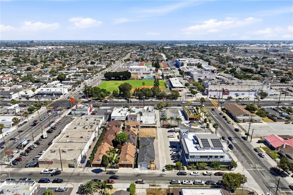 127 E Street Wilmington, CA 90744