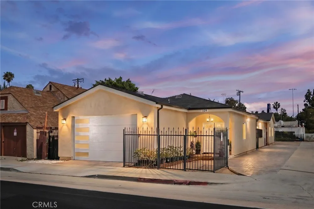 127 E Street Wilmington, CA 90744