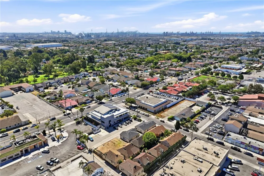 127 E Street Wilmington, CA 90744