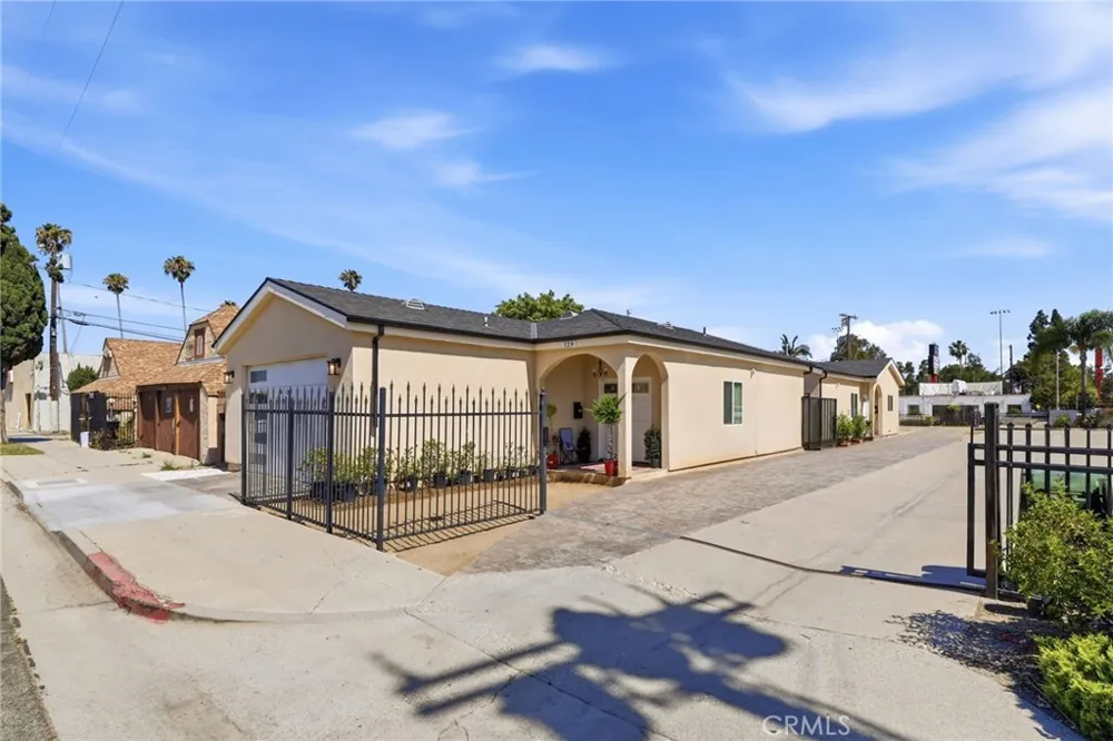 127 E Street Wilmington, CA 90744