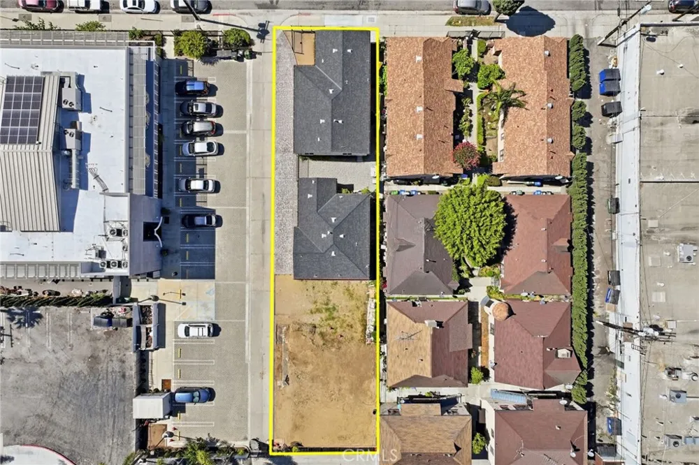 127 E Street Wilmington, CA 90744