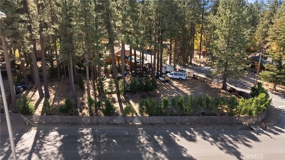 341 Jeffries Big Bear Lake, CA 92315