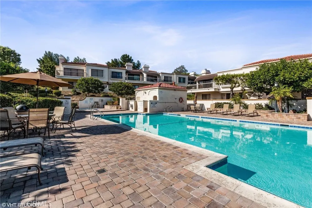 27786 Arta #11 Mission Viejo, CA 92692