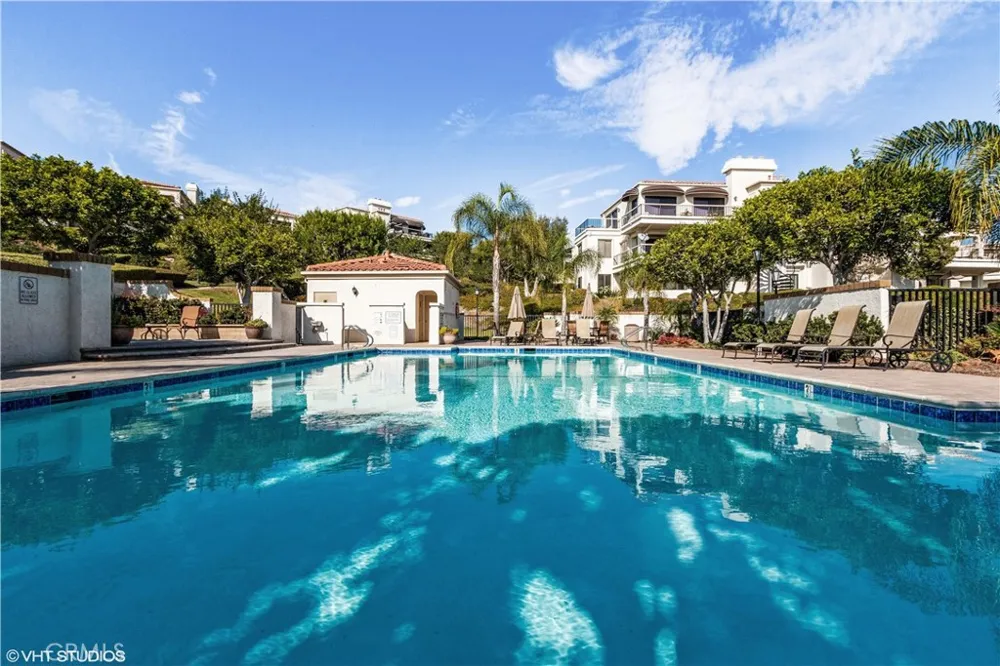 27786 Arta #11 Mission Viejo, CA 92692