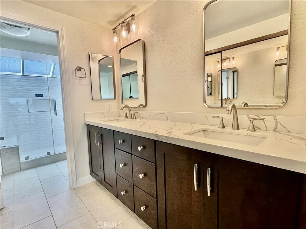 27786 Arta #11 Mission Viejo, CA 92692