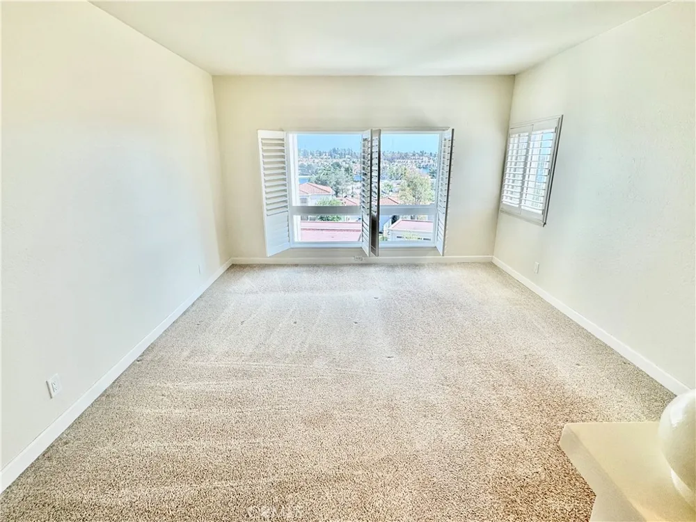 27786 Arta #11 Mission Viejo, CA 92692