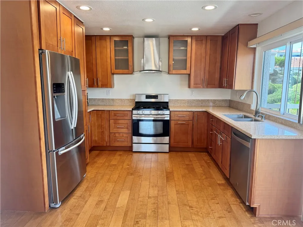 27786 Arta #11 Mission Viejo, CA 92692
