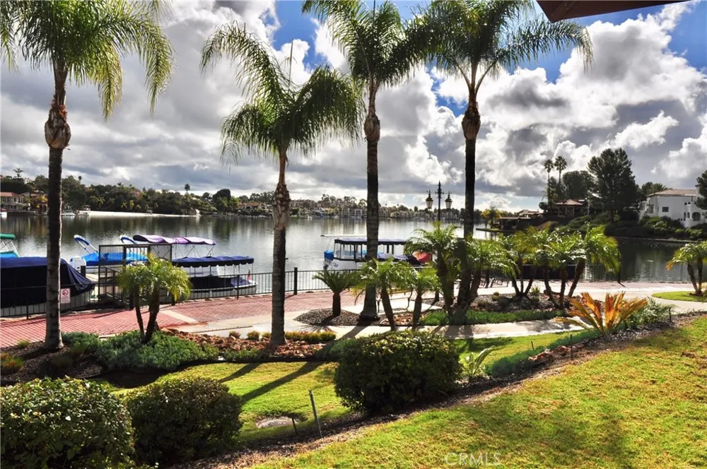 27786 Arta #11 Mission Viejo, CA 92692