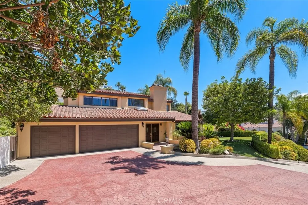 4433 Tedregal Court Calabasas, CA 91302
