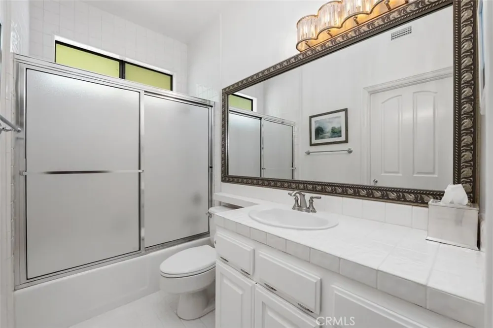 4433 Tedregal Court Calabasas, CA 91302