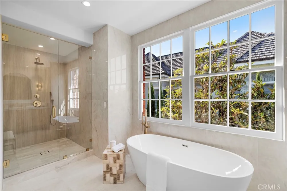 50 Belcourt Newport Beach, CA 92660