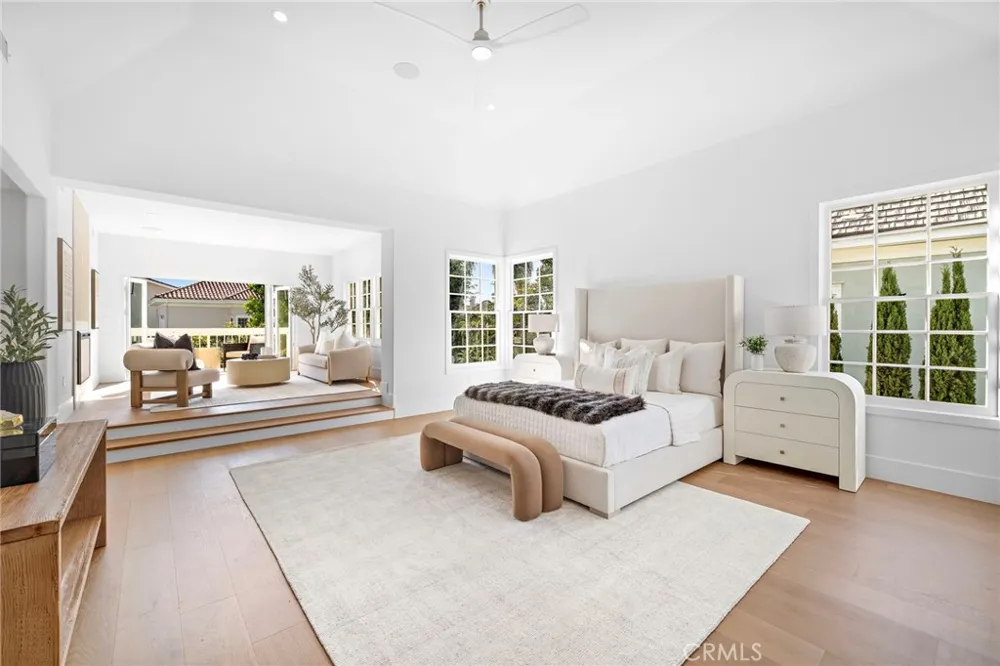 50 Belcourt Newport Beach, CA 92660