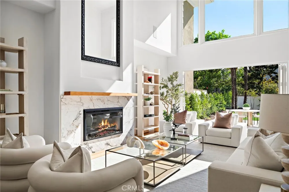 50 Belcourt Newport Beach, CA 92660