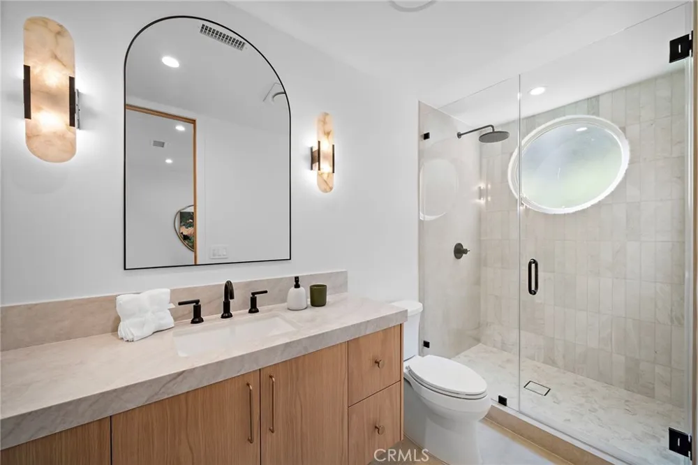 50 Belcourt Newport Beach, CA 92660