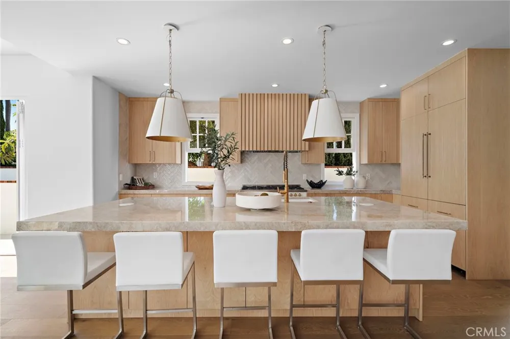 50 Belcourt Newport Beach, CA 92660