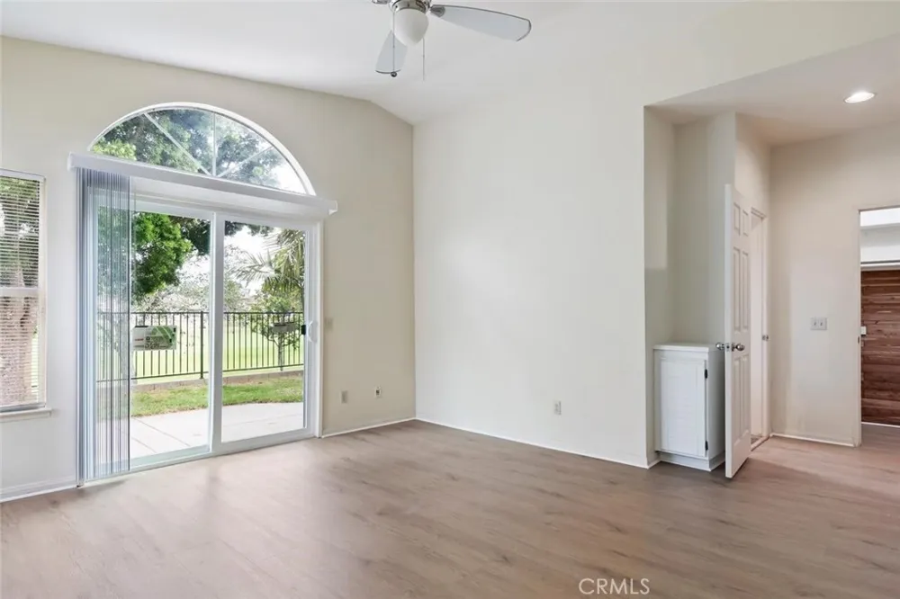 2117 Bermuda Dunes Oxnard, CA 93036