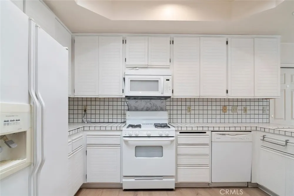 2117 Bermuda Dunes Oxnard, CA 93036