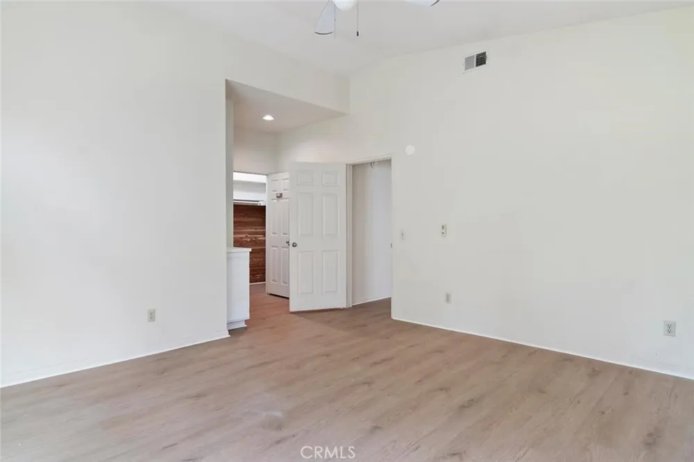 2117 Bermuda Dunes Oxnard, CA 93036