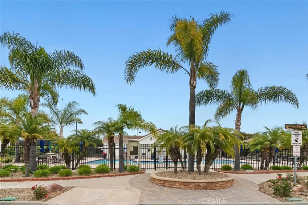 2117 Bermuda Dunes Oxnard, CA 93036