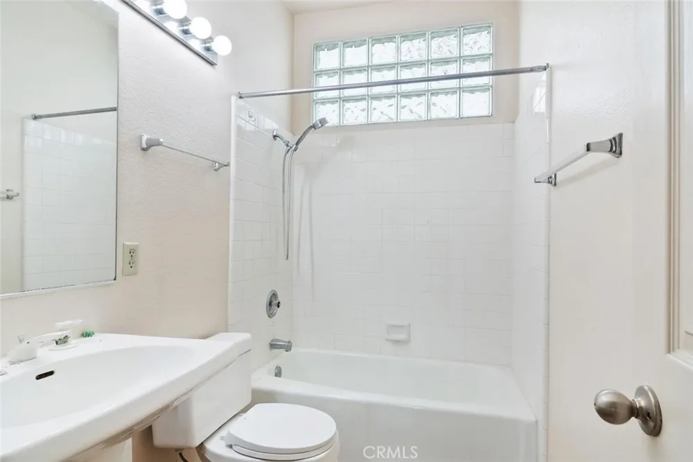 2117 Bermuda Dunes Oxnard, CA 93036