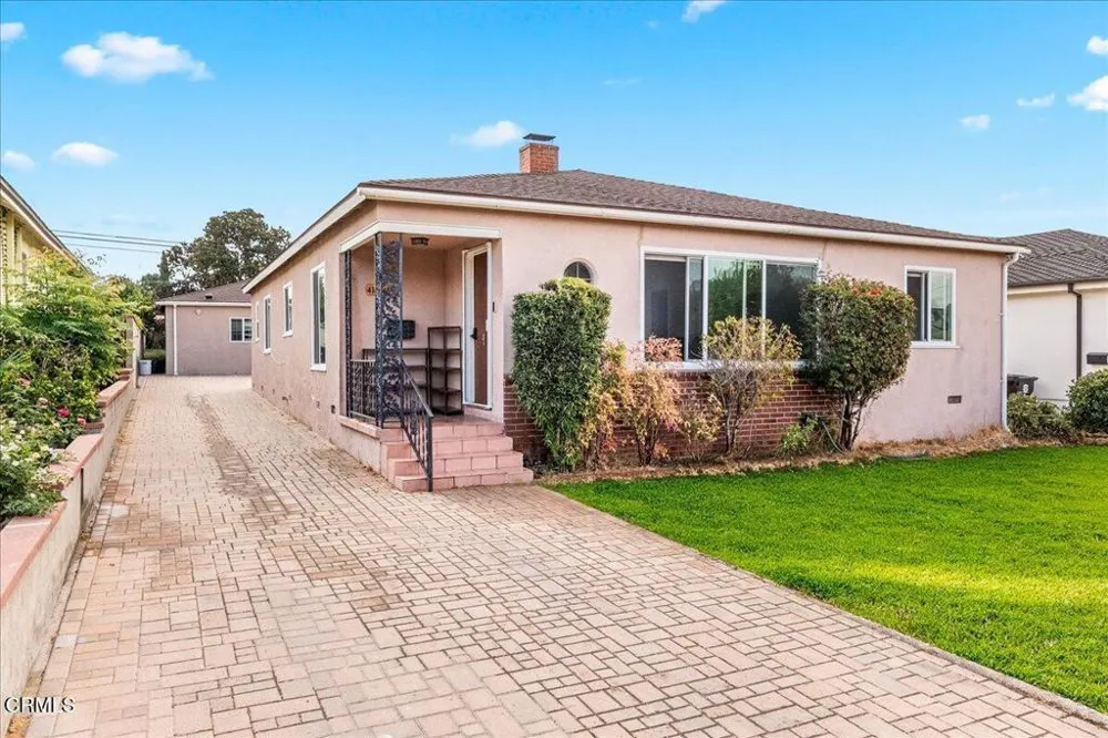 416 Dartmouth Road Burbank, CA 91504