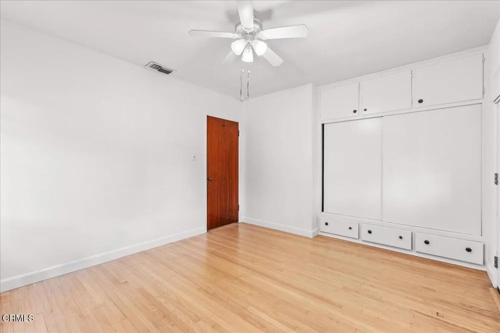 416 Dartmouth Road Burbank, CA 91504