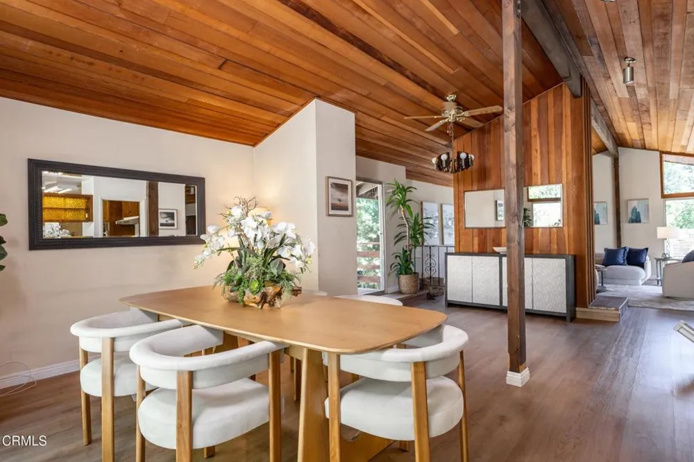 579 Laguna Road Pasadena, CA 91105