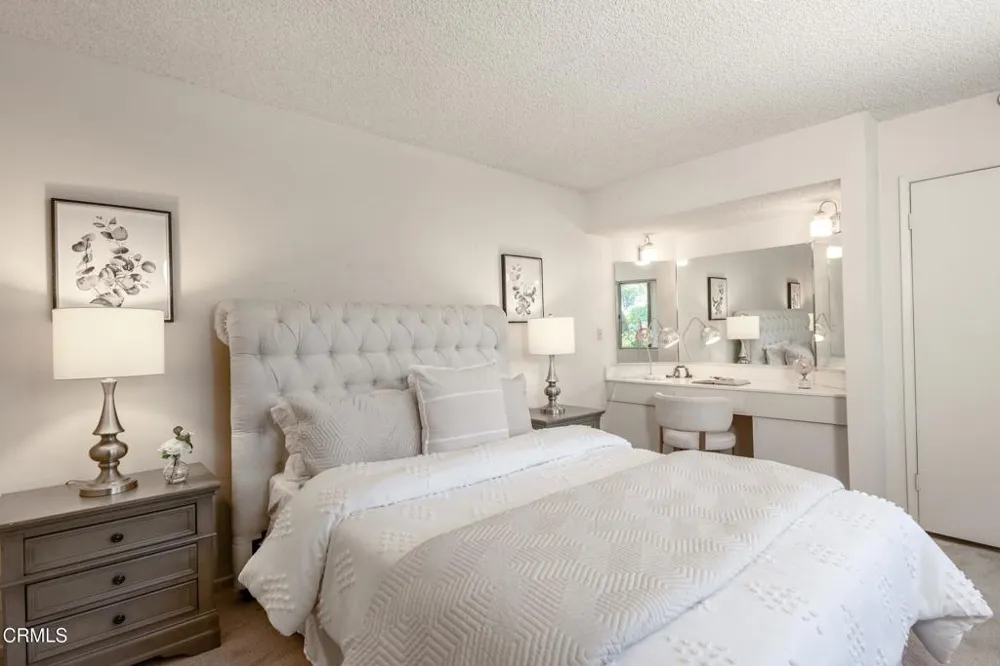 579 Laguna Road Pasadena, CA 91105
