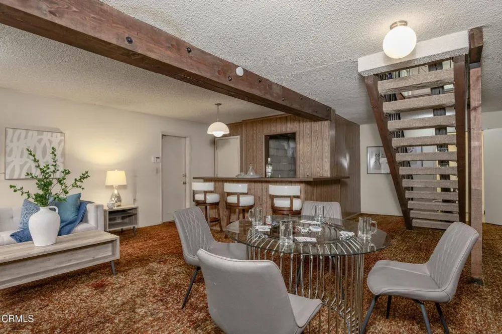 579 Laguna Road Pasadena, CA 91105