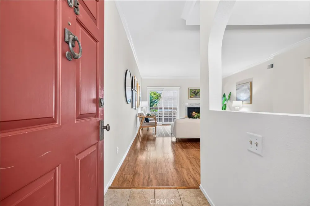 4301 Fulton Ave #105 Sherman Oaks, CA 91423
